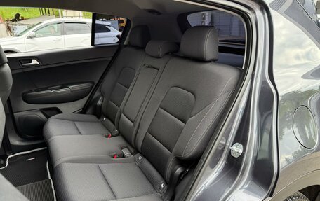 KIA Sportage IV рестайлинг, 2018 год, 1 885 000 рублей, 9 фотография
