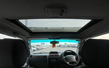 Toyota Land Cruiser Prado 90 рестайлинг, 2000 год, 1 329 000 рублей, 17 фотография