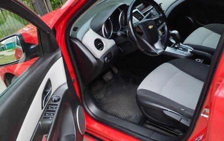 Chevrolet Cruze II, 2012 год, 700 000 рублей, 8 фотография