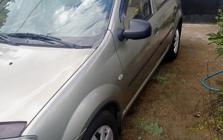 Renault Logan I, 2011 год, 650 000 рублей, 5 фотография