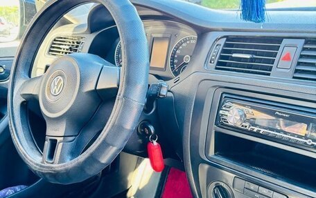 Volkswagen Jetta VI, 2013 год, 810 000 рублей, 7 фотография