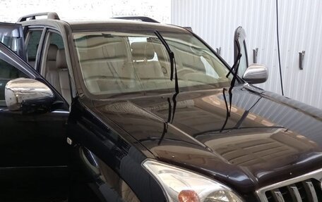 Toyota Land Cruiser Prado 120 рестайлинг, 2006 год, 3 100 000 рублей, 1 фотография