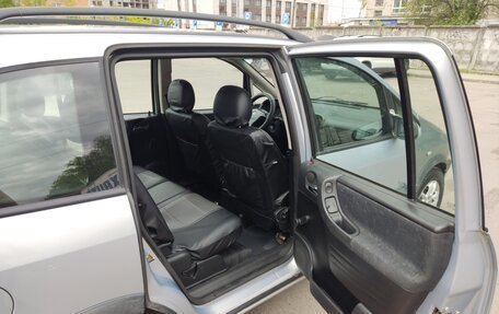 Opel Zafira A рестайлинг, 2000 год, 250 000 рублей, 21 фотография