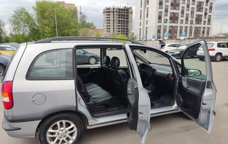 Opel Zafira A рестайлинг, 2000 год, 250 000 рублей, 22 фотография