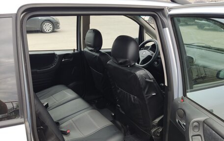 Opel Zafira A рестайлинг, 2000 год, 250 000 рублей, 20 фотография