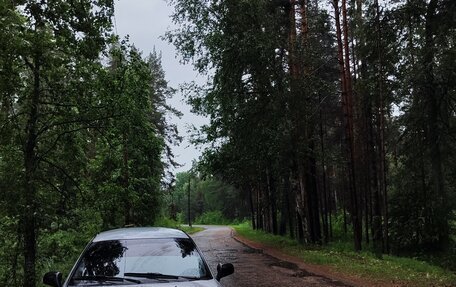 Mitsubishi Carisma I, 2003 год, 200 000 рублей, 2 фотография