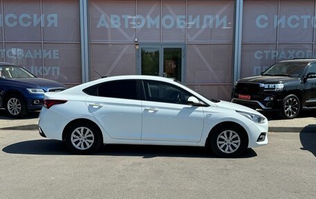 Hyundai Solaris II рестайлинг, 2019 год, 1 200 000 рублей, 4 фотография