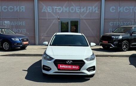 Hyundai Solaris II рестайлинг, 2019 год, 1 200 000 рублей, 2 фотография