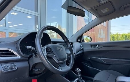 Hyundai Solaris II рестайлинг, 2019 год, 1 200 000 рублей, 12 фотография