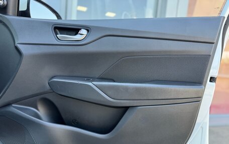 Hyundai Solaris II рестайлинг, 2019 год, 1 200 000 рублей, 25 фотография