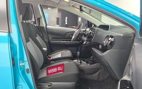 Toyota Prius c I, 2019 год, 1 430 000 рублей, 11 фотография