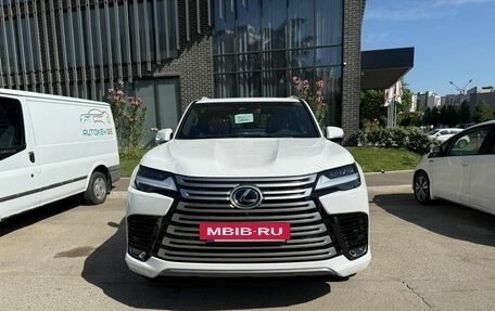 Lexus LX, 2025 год, 16 000 000 рублей, 4 фотография