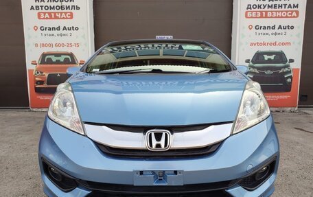 Honda Fit Shuttle I рестайлинг, 2013 год, 1 130 000 рублей, 27 фотография