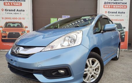 Honda Fit Shuttle I рестайлинг, 2013 год, 1 130 000 рублей, 29 фотография