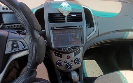 Chevrolet Aveo III, 2013 год, 650 000 рублей, 9 фотография