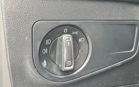 Volkswagen Tiguan II, 2019 год, 1 847 000 рублей, 16 фотография