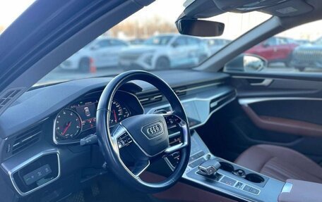 Audi A6, 2019 год, 3 180 000 рублей, 10 фотография