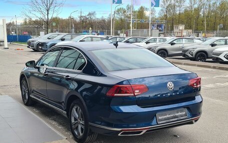 Volkswagen Passat B8 рестайлинг, 2020 год, 2 350 000 рублей, 9 фотография
