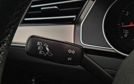 Volkswagen Passat B8 рестайлинг, 2020 год, 2 350 000 рублей, 13 фотография