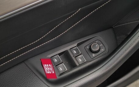 Volkswagen Passat B8 рестайлинг, 2020 год, 2 350 000 рублей, 17 фотография