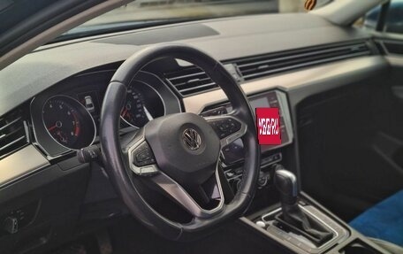 Volkswagen Passat B8 рестайлинг, 2020 год, 2 350 000 рублей, 16 фотография