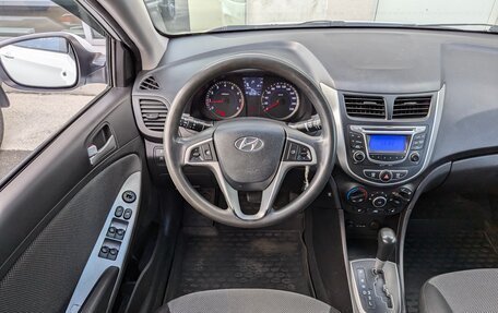 Hyundai Solaris II рестайлинг, 2014 год, 670 000 рублей, 12 фотография