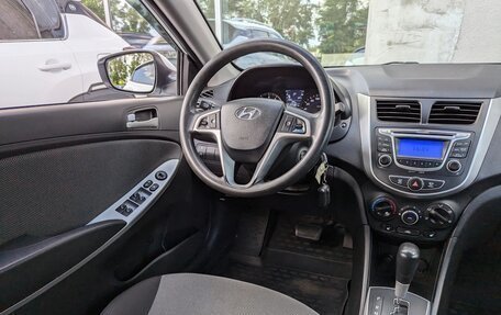 Hyundai Solaris II рестайлинг, 2014 год, 670 000 рублей, 11 фотография