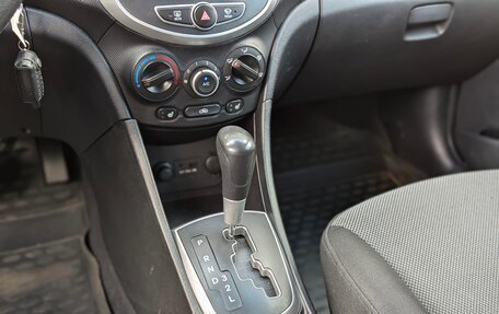 Hyundai Solaris II рестайлинг, 2014 год, 670 000 рублей, 15 фотография