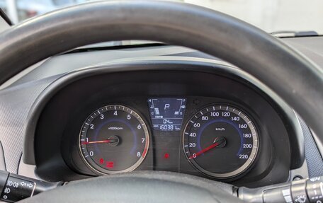 Hyundai Solaris II рестайлинг, 2014 год, 670 000 рублей, 19 фотография