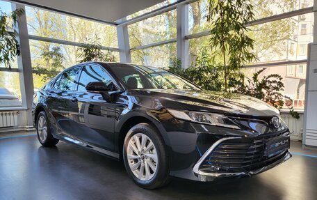 Toyota Camry, 2023 год, 3 798 000 рублей, 3 фотография