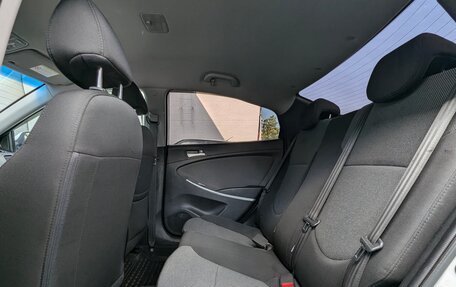 Hyundai Solaris II рестайлинг, 2014 год, 670 000 рублей, 27 фотография