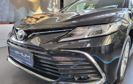 Toyota Camry, 2023 год, 3 798 000 рублей, 7 фотография