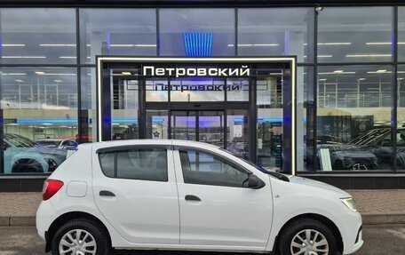 Renault Sandero II рестайлинг, 2020 год, 830 000 рублей, 5 фотография