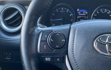 Toyota RAV4, 2019 год, 2 380 000 рублей, 18 фотография