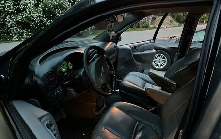 Chrysler Voyager IV, 2006 год, 800 000 рублей, 9 фотография