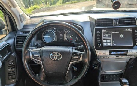 Toyota Land Cruiser Prado 150 рестайлинг 2, 2020 год, 6 000 000 рублей, 19 фотография