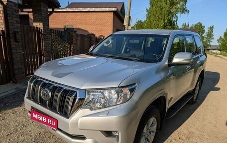 Toyota Land Cruiser Prado 150 рестайлинг 2, 2020 год, 6 000 000 рублей, 15 фотография