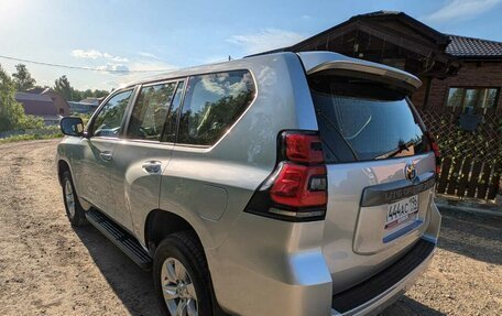Toyota Land Cruiser Prado 150 рестайлинг 2, 2020 год, 6 000 000 рублей, 35 фотография