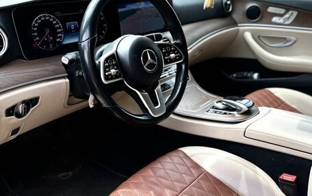 Mercedes-Benz E-Класс, 2019 год, 4 950 000 рублей, 10 фотография