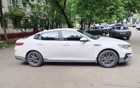 KIA Optima IV, 2020 год, 1 550 000 рублей, 4 фотография
