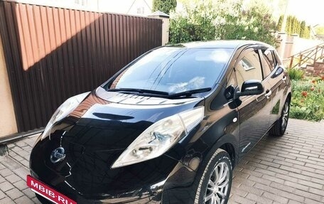 Nissan Leaf I, 2014 год, 800 000 рублей, 3 фотография