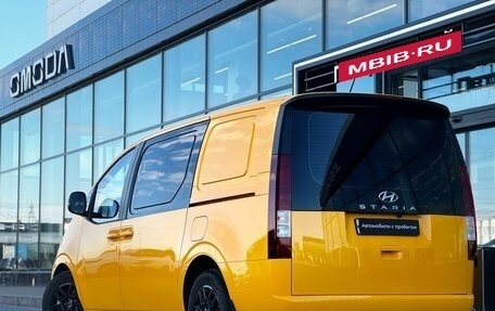 Hyundai Staria, 2023 год, 4 330 000 рублей, 7 фотография