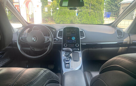 Renault Espace V рестайлинг, 2015 год, 1 730 000 рублей, 7 фотография