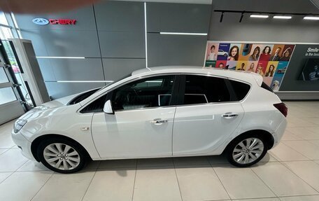 Opel Astra J, 2012 год, 450 000 рублей, 8 фотография