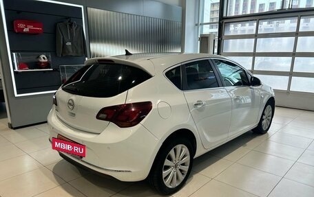 Opel Astra J, 2012 год, 450 000 рублей, 5 фотография