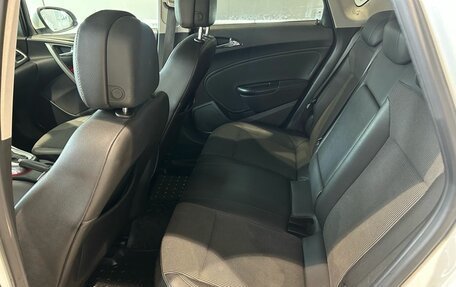 Opel Astra J, 2012 год, 450 000 рублей, 10 фотография