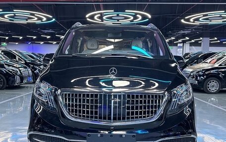 Mercedes-Benz Vito, 2021 год, 2 850 000 рублей, 2 фотография