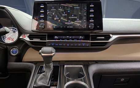 Toyota Sienna, 2021 год, 3 670 000 рублей, 17 фотография