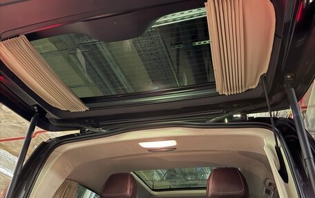 Mercedes-Benz V-Класс, 2017 год, 6 100 000 рублей, 14 фотография