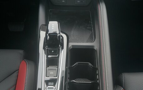 Geely Coolray I, 2024 год, 3 079 000 рублей, 23 фотография
